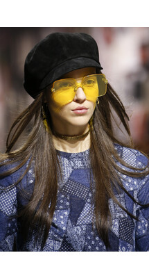 Details Christian Dior , Details Dior Fall 2018 Ready-to-Wear , Детали показа Кристиан Диор , Детали показа Диор осень зима 2018 , Fashion show , неделя моды в Париже , PFW , Мария Грация Кьюри , Mainstyles
